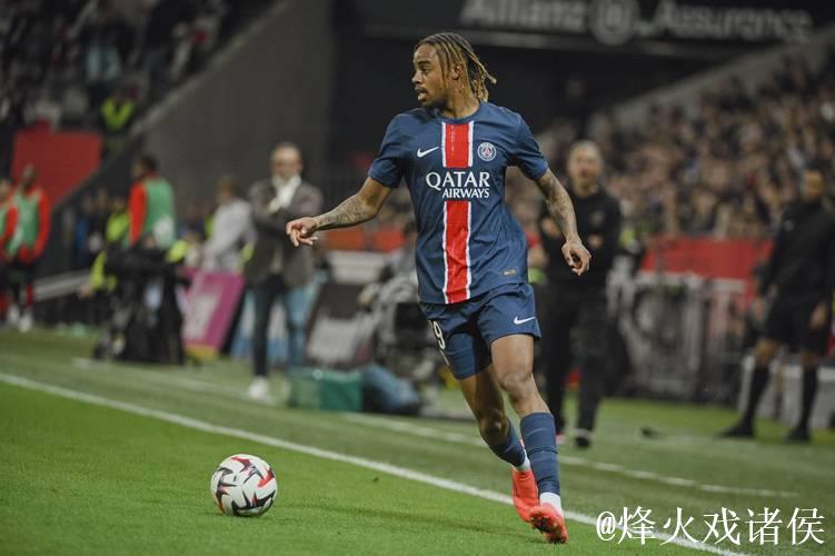 法甲-巴尔科拉双响 巴黎2-0朗斯四连胜 法甲-巴尔科拉双响 巴黎2-0朗斯四连胜