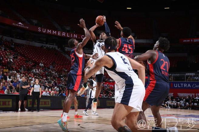 “3月30日常规赛：湖人对战灰熊 小皮蓬表现精选”